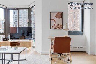 105 Duane St, Unit FL11-ID1106 in New York, NY - Building Photo - Building Photo
