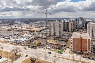 Nevea Laval in Laval, QC - Building Photo