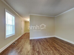 6217 Highland Brook Dr in Clemmons, NC - Building Photo - Building Photo