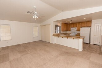 7265 Sheared Cliff Ln in Las Vegas, NV - Building Photo - Building Photo