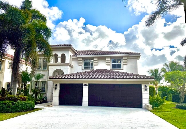 property at 6509 Stonehurst Cir