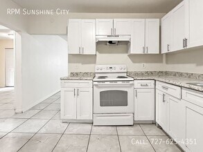 3411 E 9th Ave in Tampa, FL - Building Photo - Building Photo