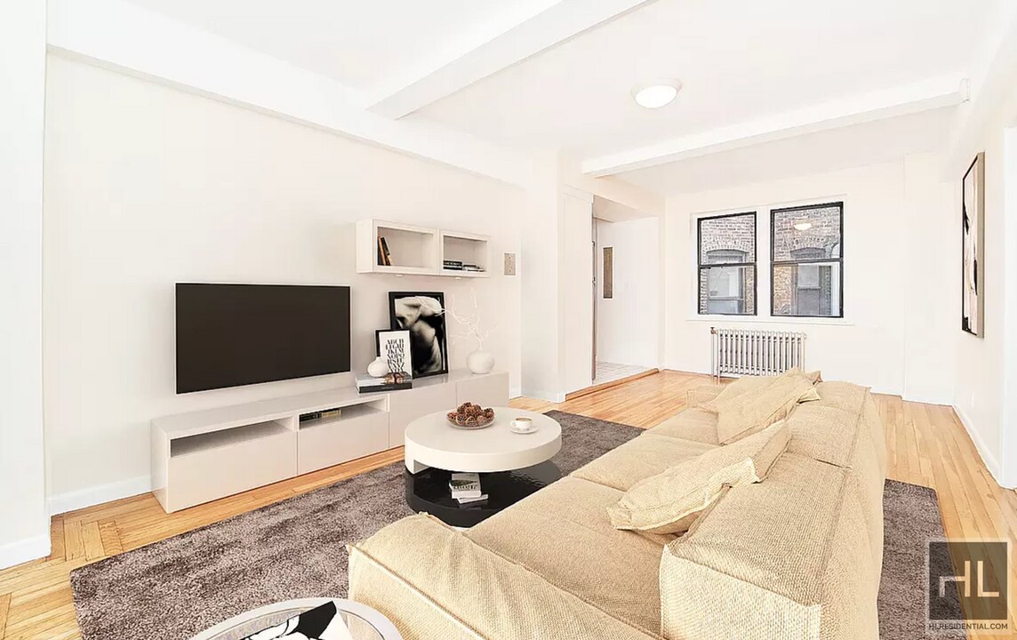 850 Amsterdam Ave, Unit 15C in New York, NY - Building Photo