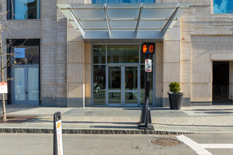 The Residences at Mandarin Oriental Boston in Boston, MA - Foto de edificio - Building Photo