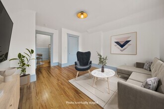 69 Endicott St, Unit 3 in Salem, MA - Foto de edificio - Building Photo