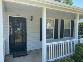 134 Woodlake Dr in Murrells Inlet, SC - Building Photo - Building Photo