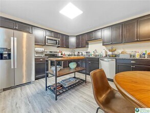 32 W Clark St in Hellertown, PA - Building Photo - Building Photo