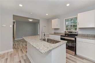 4928 Lailwood Cir in Charlotte, NC - Building Photo - Building Photo