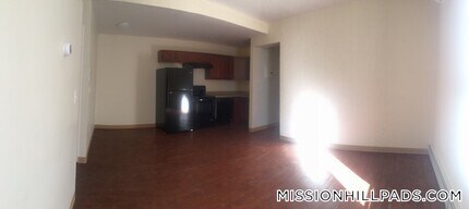 13 Ruggles St in Boston, MA - Building Photo - Building Photo