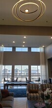 6609 McKinney Falls Pkwy in Austin, TX - Building Photo - Building Photo
