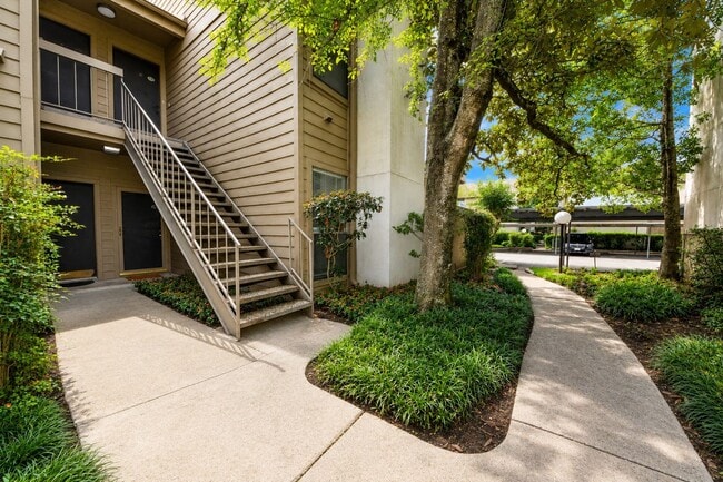 10053 Westpark Dr