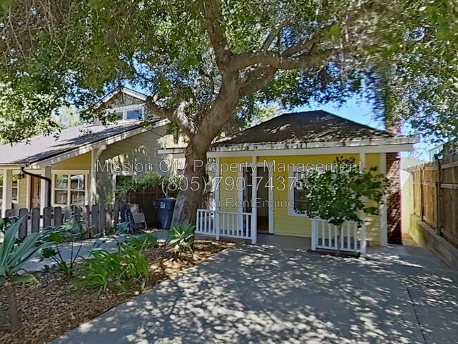 property at 418 E Sola St