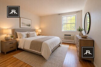 802 Centre St, Unit 306 in Boston, MA - Foto de edificio - Building Photo