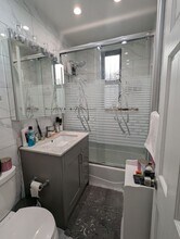 33-52 29th St in Queens, NY - Building Photo - Building Photo