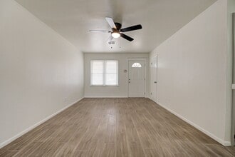 4704 SE 18th St in Del City, OK - Building Photo - Building Photo