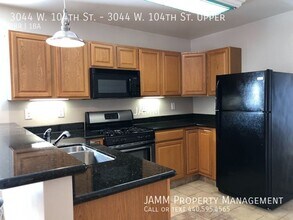 3044 W 104th St in Cleveland, OH - Building Photo - Building Photo
