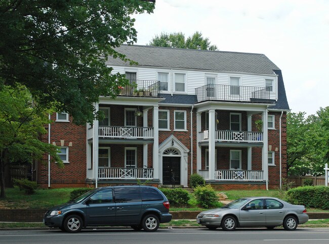 4309 Grove Ave in Richmond, VA - Building Photo - Building Photo