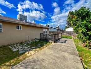 3306 Macleod St in Napa, CA - Building Photo - Building Photo