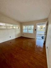 4314 Silver Star Rd in Orlando, FL - Foto de edificio - Building Photo