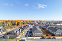 Towns at Folkstone in Whitby, ON - Building Photo - Building Photo