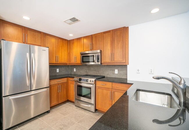 property at 800 Jackson St