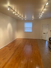 1538 S 9th St, Unit 1 in Philadelphia, PA - Foto de edificio - Building Photo