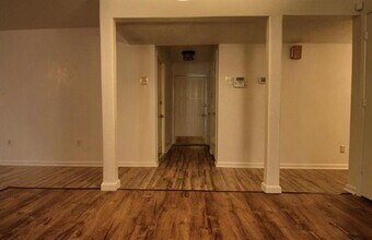 3109 Meadow Wood Ln in Bedford, TX - Building Photo - Building Photo