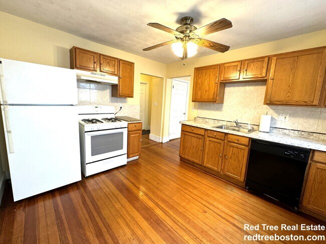 property at 4057 Washington St