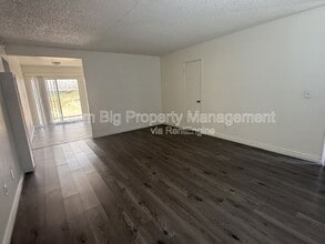 245 Maryknoll Dr in Colton, CA - Building Photo - Building Photo