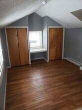 215 3rd St, Unit Upper unit in Watkins Glen, NY - Building Photo - Building Photo