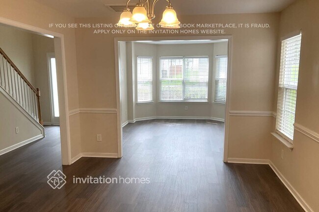 8422 Oak Dr in Charlotte, NC - Building Photo - Building Photo