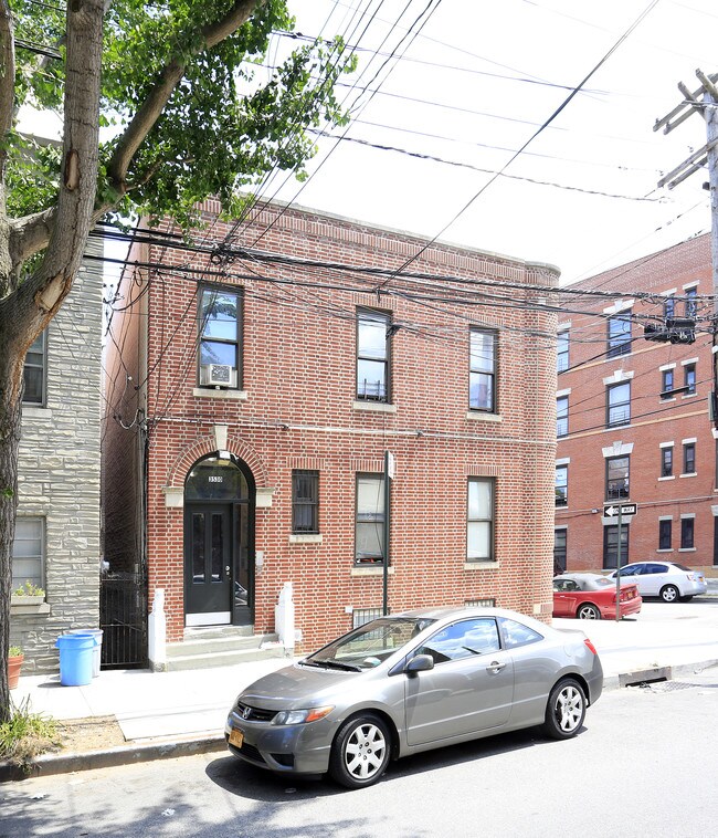3530 Holland Ave in Bronx, NY - Building Photo - Building Photo