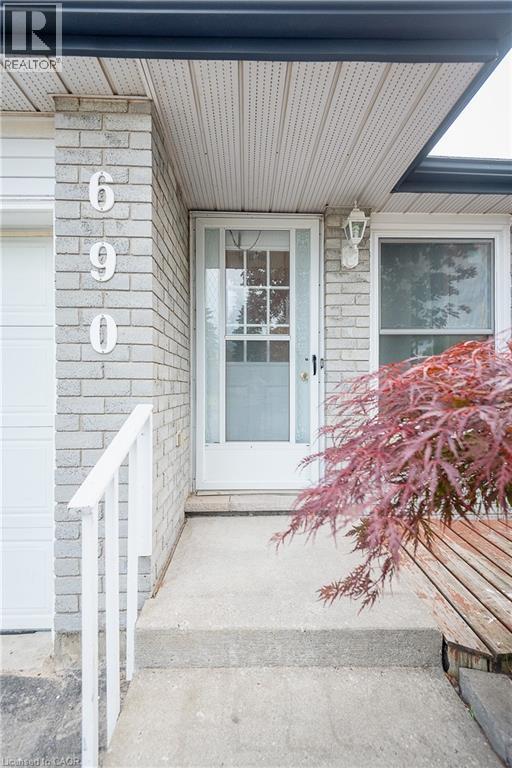 690 Elgin St N in Cambridge, ON - Building Photo - Building Photo