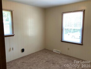 1411 Roundtree Ln in Lincolnton, NC - Building Photo - Building Photo