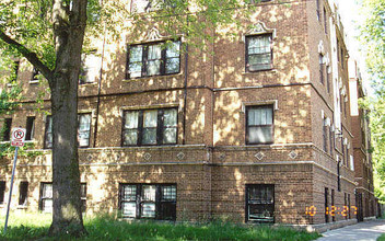 917 E 78th St in Chicago, IL - Building Photo - Building Photo