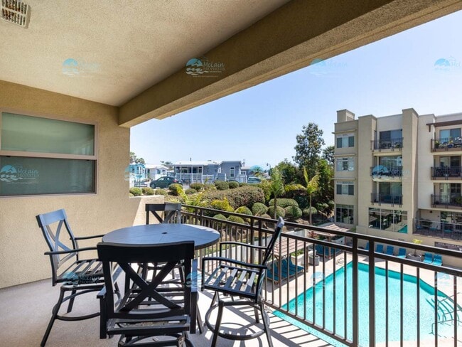 1019 Costa Pacifica Way, Unit 1210 in Oceanside, CA - Building Photo - Building Photo