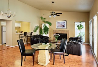 Lakeshire Place Apartment Homes in Webster, TX - Building Photo - Interior Photo