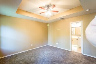 409 Noah Ln in Lindale, TX - Building Photo - Building Photo