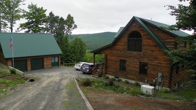 property at 16 Mountains W Ln