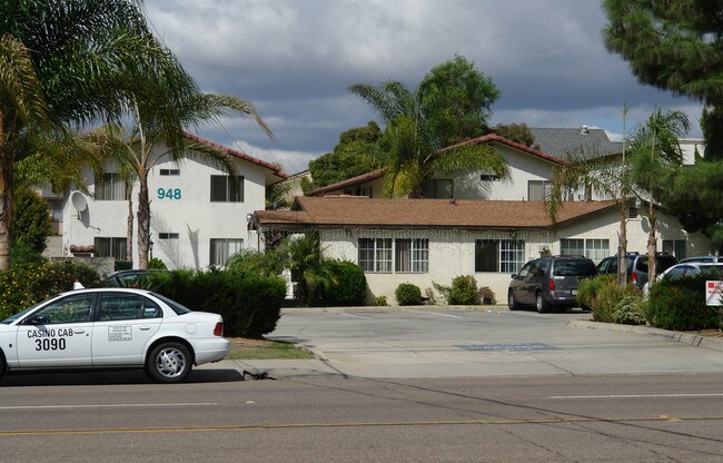 948 E Chase in El Cajon, CA - Building Photo - Building Photo