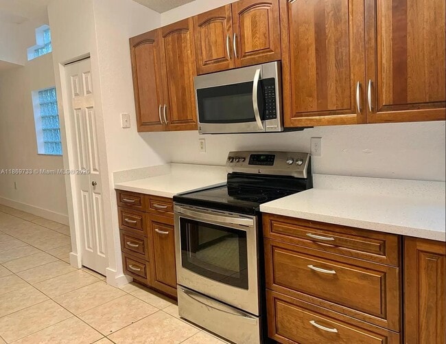 4147 Sapphire Terrace in Weston, FL - Building Photo - Building Photo