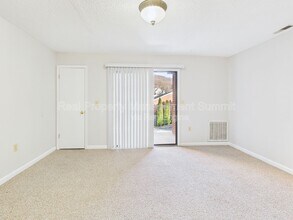 325 Campbell St. in Staunton, VA - Building Photo - Interior Photo