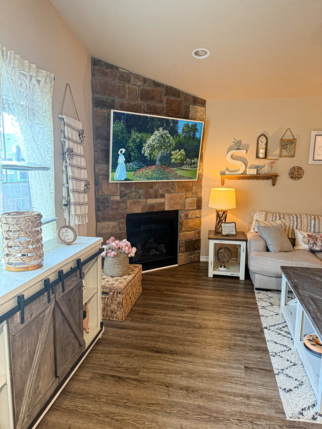 property at 11825 Shorthorn Rd
