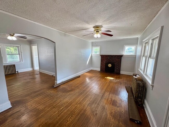 property at 2106 14th St