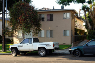 1014 E Imperial Ave in El Segundo, CA - Building Photo - Building Photo