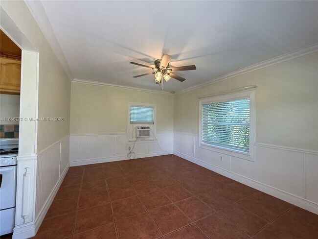 223 S J St in Lake Worth Beach, FL - Building Photo - Building Photo