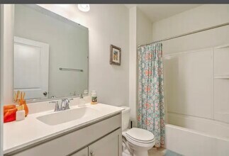 405 Bering Ln in Summerville, SC - Building Photo - Building Photo