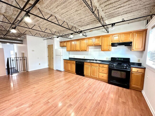 4032 Butler St in Pittsburgh, PA - Building Photo - Building Photo
