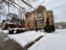 317 Prospect Ave NE in Grand Rapids, MI - Building Photo