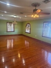 85-19 239th St in Queens, NY - Building Photo - Building Photo